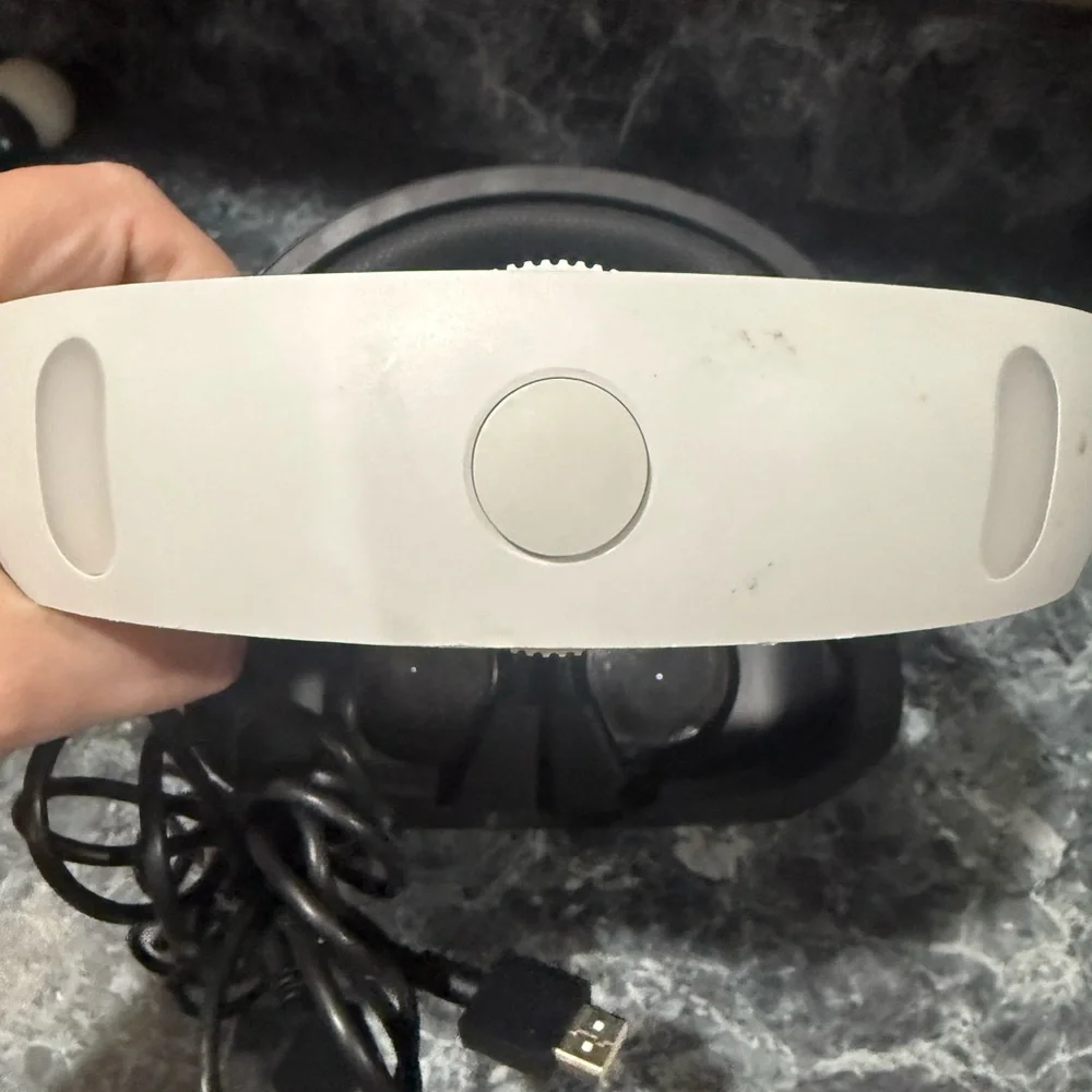 Sony PlayStation VR Headset Bundle! Like new! Everything included! PS4 & PS5